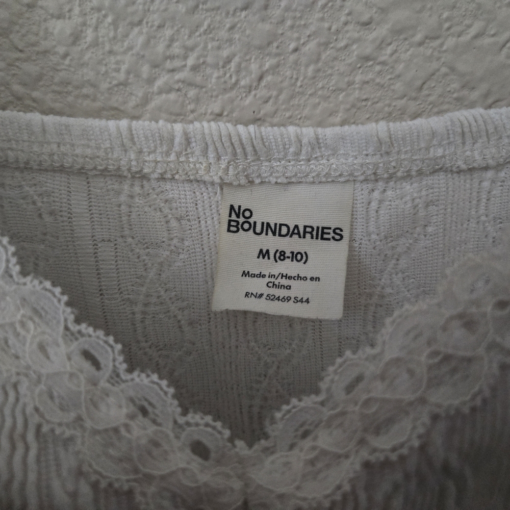 No Boundaries Women's Lace Tank Tops (2)